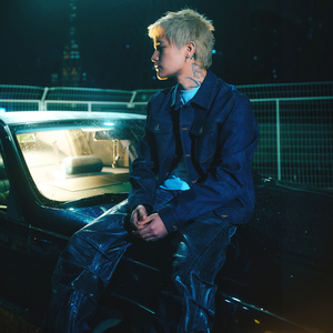 古装剧小男孩脱裤子打屁股
